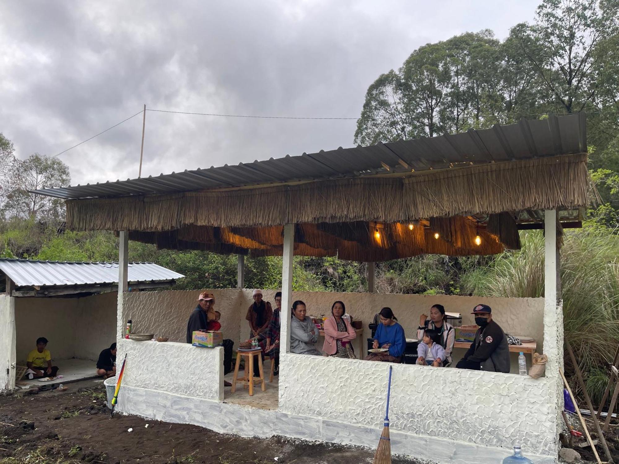 Triangular House And Hot Spring Kubupenlokan Exterior foto