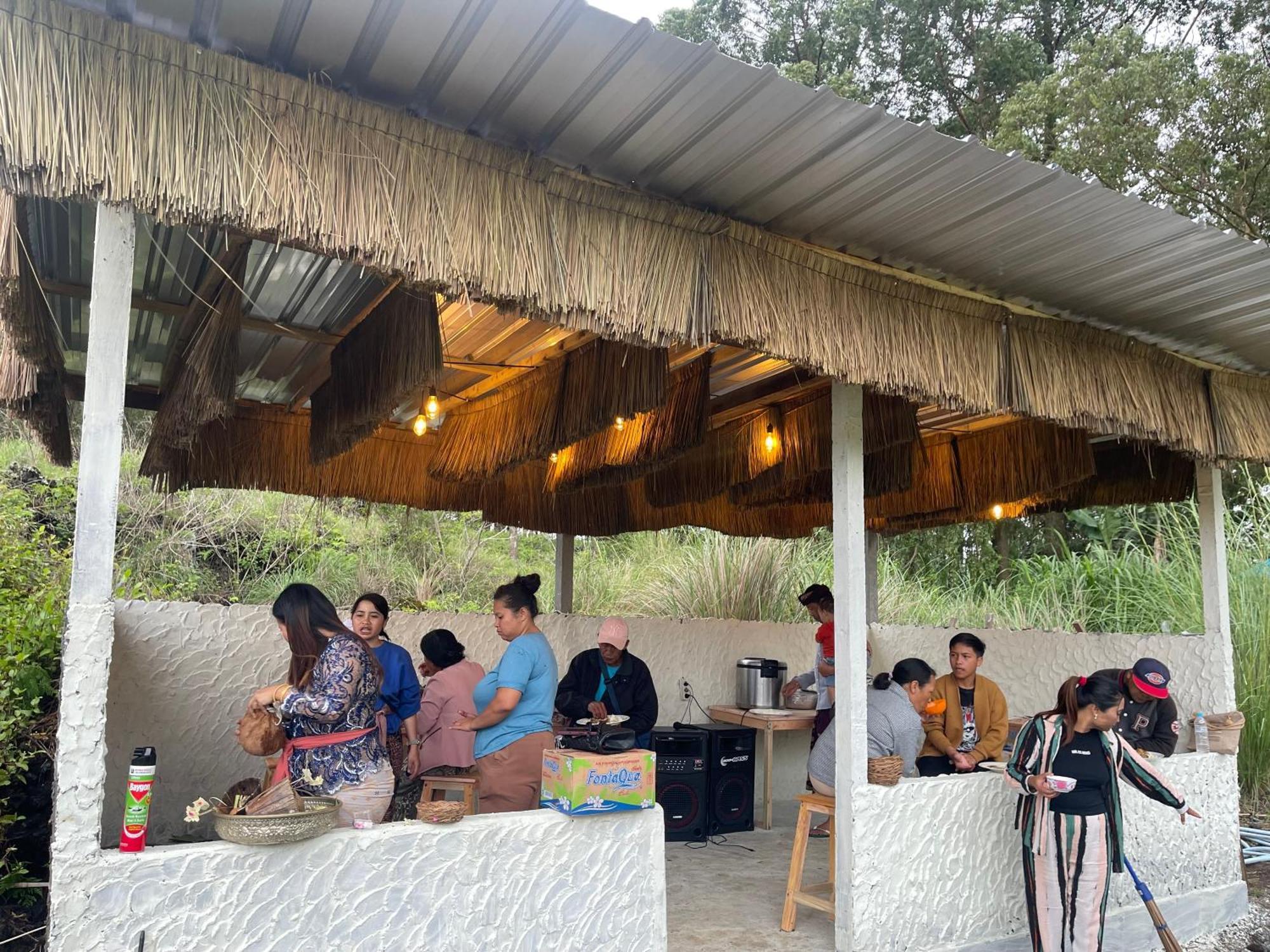 Triangular House And Hot Spring Kubupenlokan Exterior foto